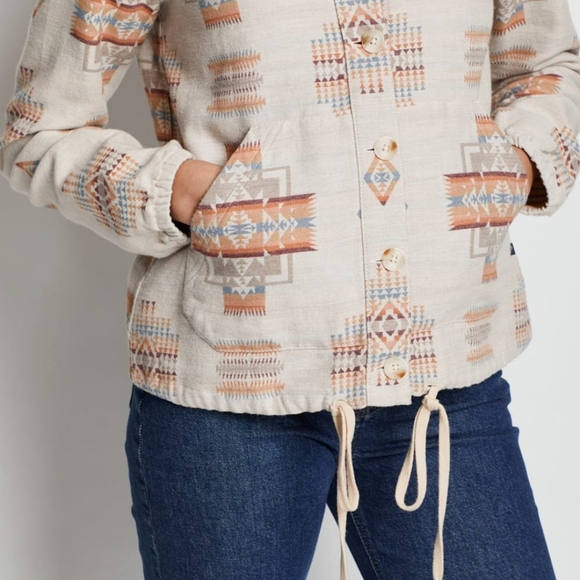 Pendleton Button Up Hooded Cropped Top - Picture 13 of 14